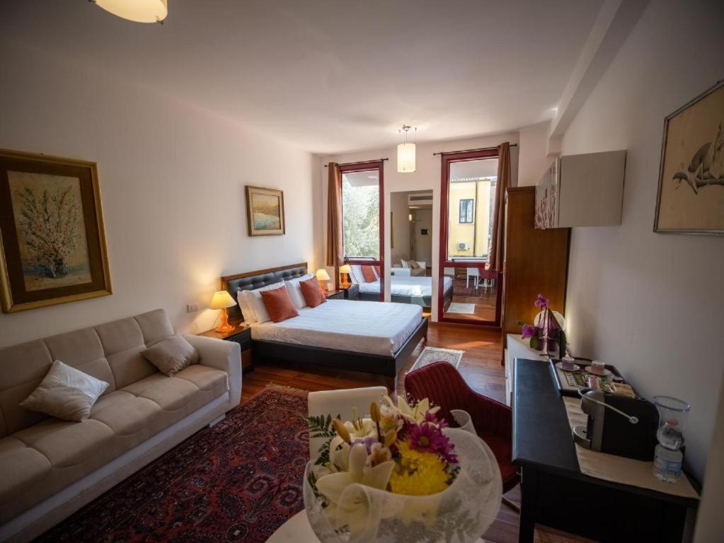 Ego' Residence Ferrara Eksteriør billede
